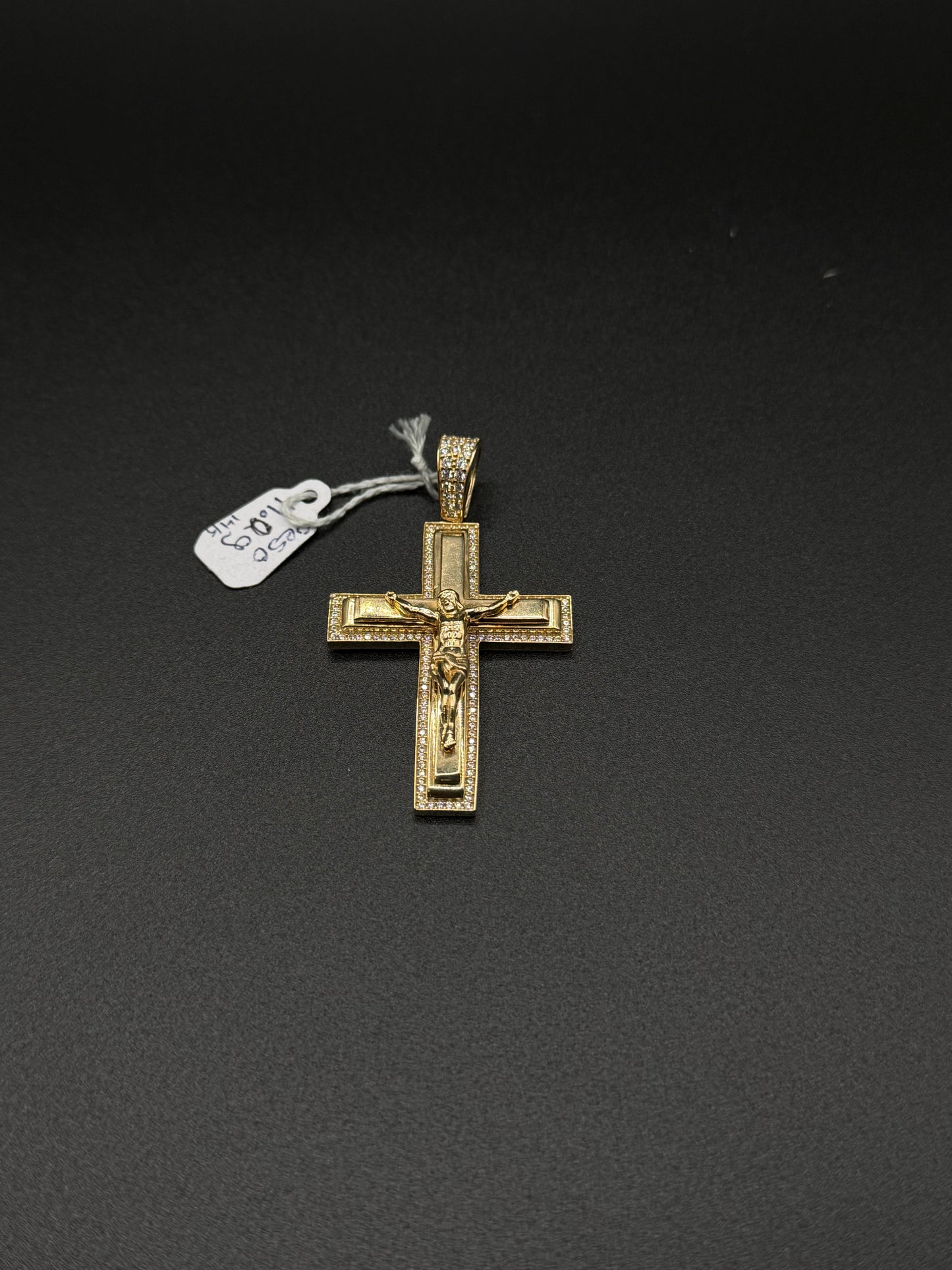 14K Gold Crucifix Pendant