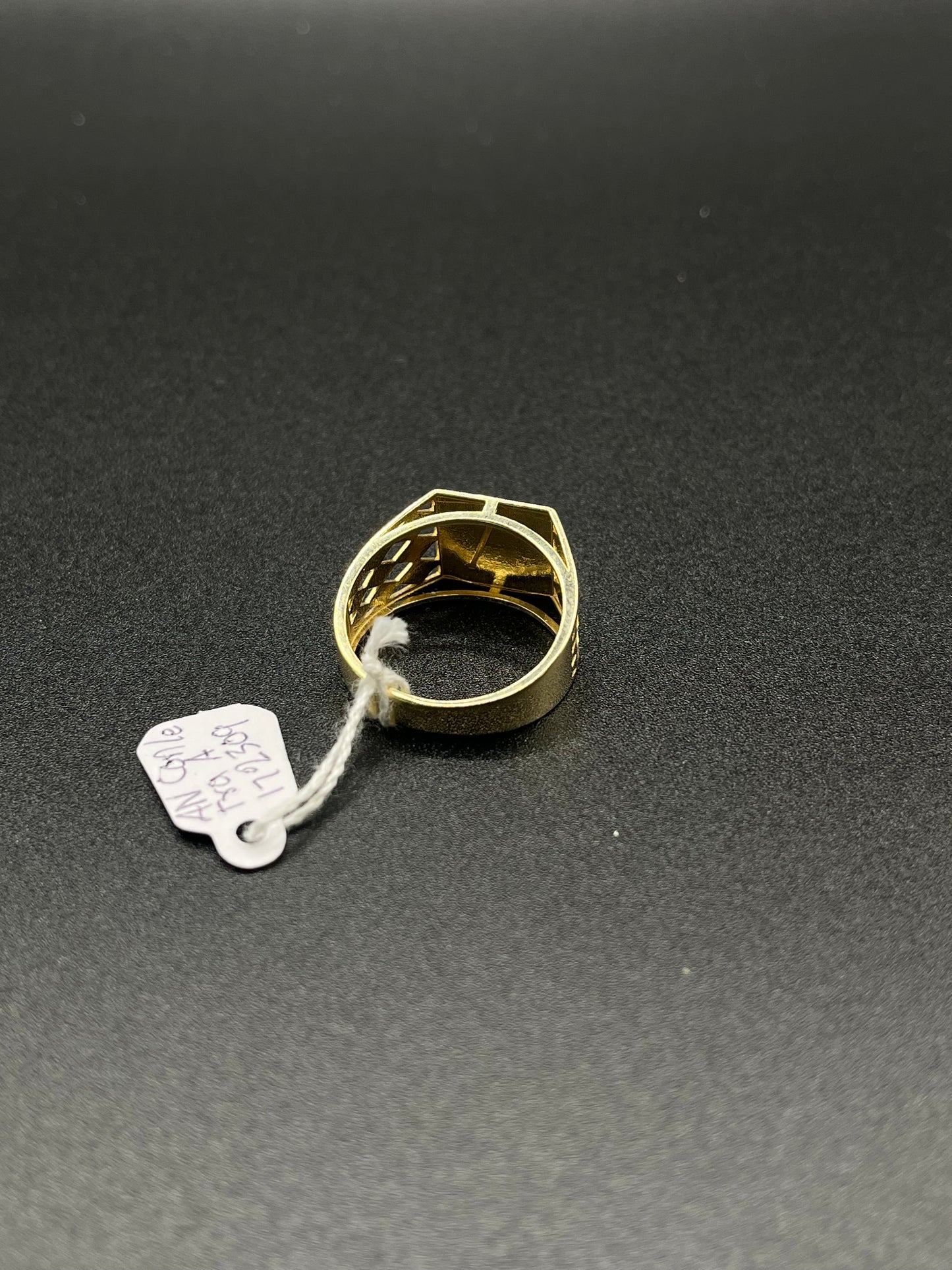 14 Gold Men’s Initial Ring