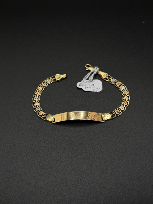 14K Gold Quinceañera Heart Link ID Bracelet